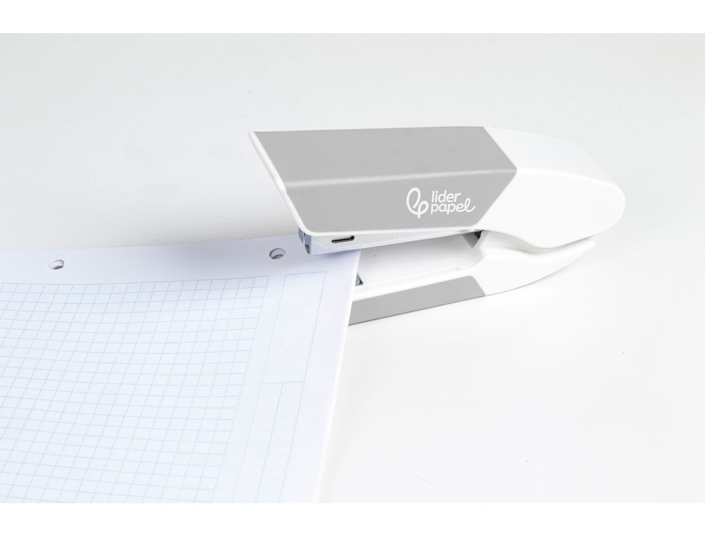 GRAPADORA LIDERPAPEL CON REGALO DE EXTRAEGRAPAS Y CAJA DE 1000 GRAPAS 26/6 CAPACIDAD 20H COLOR GRIS