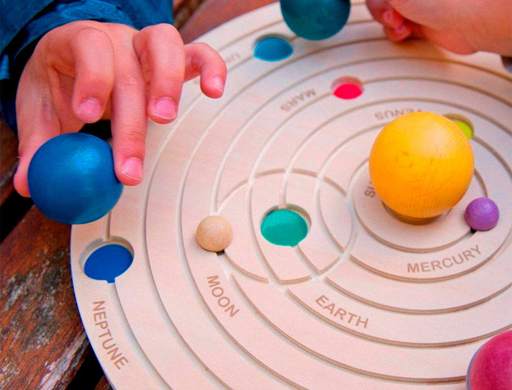 JUEGO DIDACTICO ANDREUTOYS SISTEMA SOLAR 3D MADERA