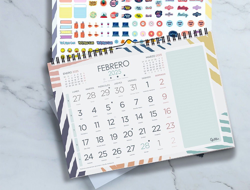 CALENDARIO ESPIRAL PARED LIDERPAPEL JOVEN 2025 NUMEROS GRANDES 44X32 CM PAPEL 128 GR CON PEGATINAS