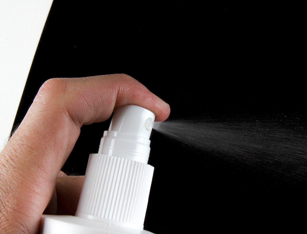 LIMPIADOR DE PIZARRA BLANCA Q-CONNECT BOTE PULVERIZADOR DE 250 ML
