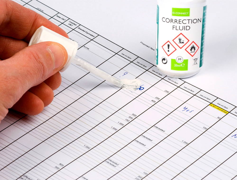 CORRECTOR Q-CONNECT APLICADOR PINCEL BOTE 20 ML